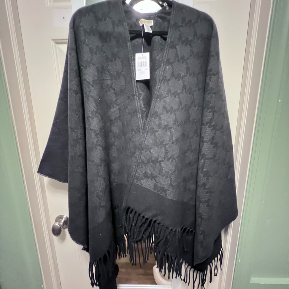 Michael Kors Wrap/Poncho